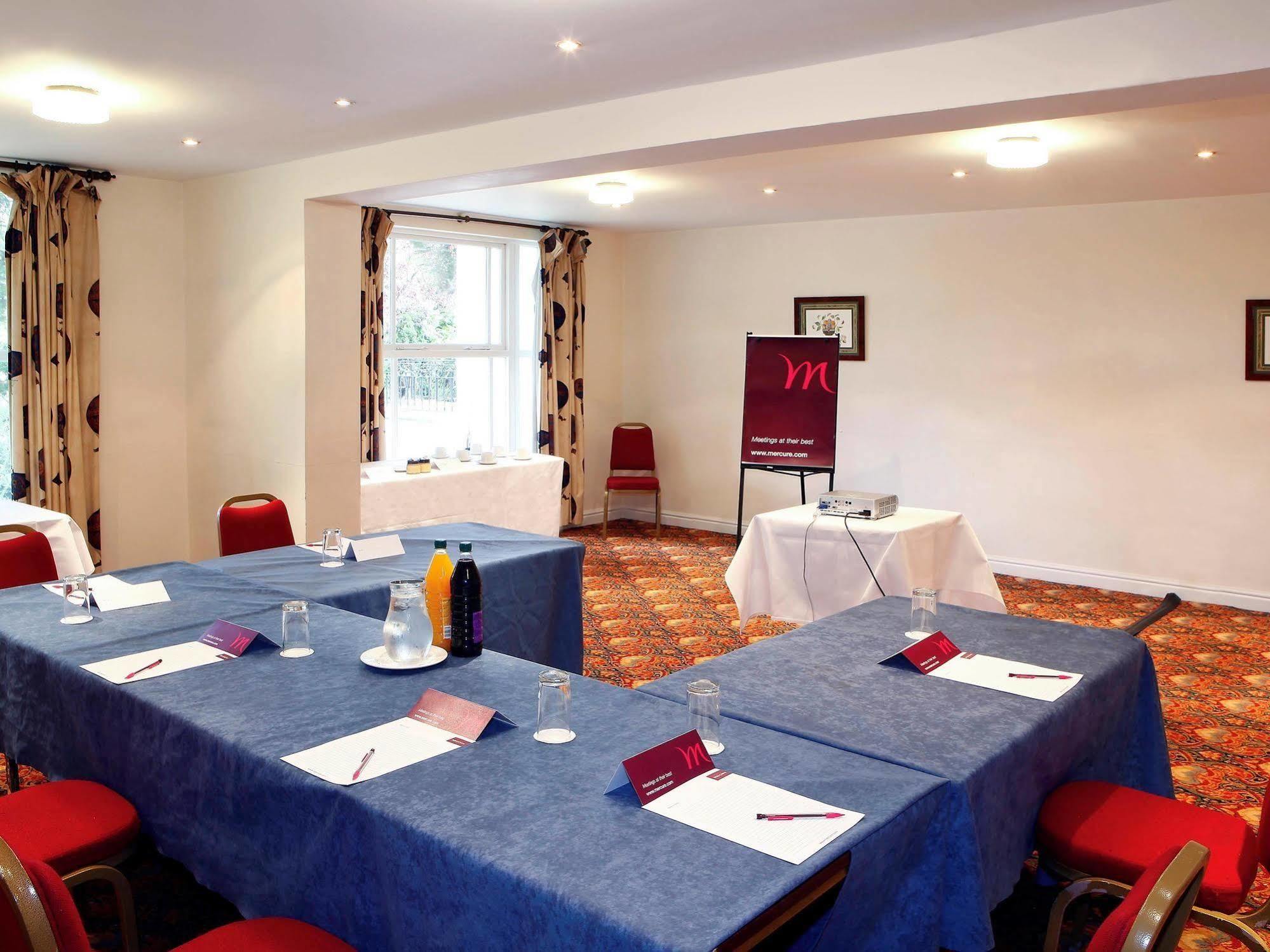 Stafford South Hatherton Hotel Penkridge Exteriör bild