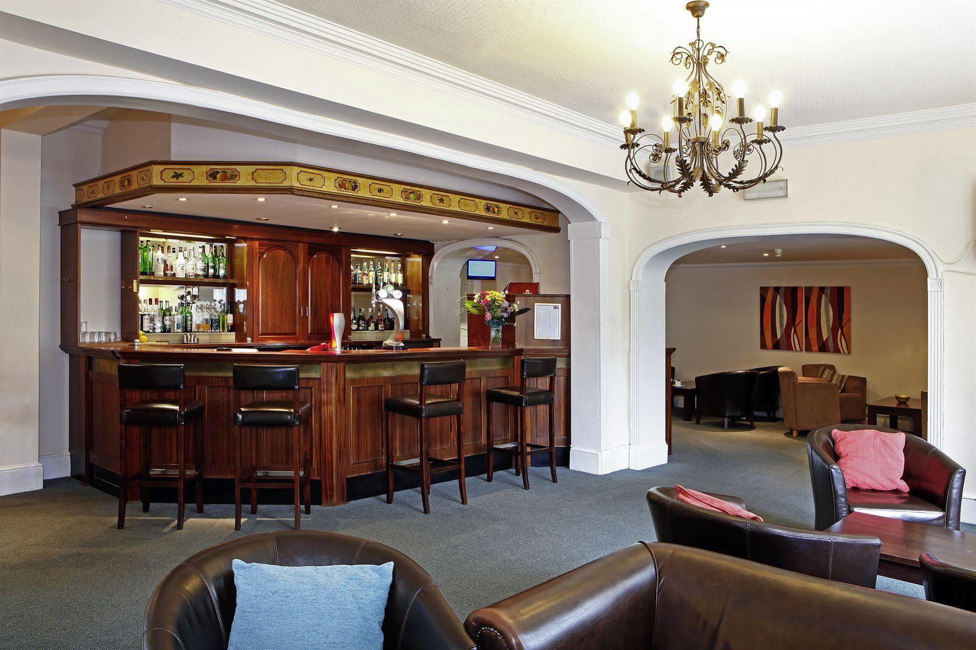 Stafford South Hatherton Hotel Penkridge Exteriör bild