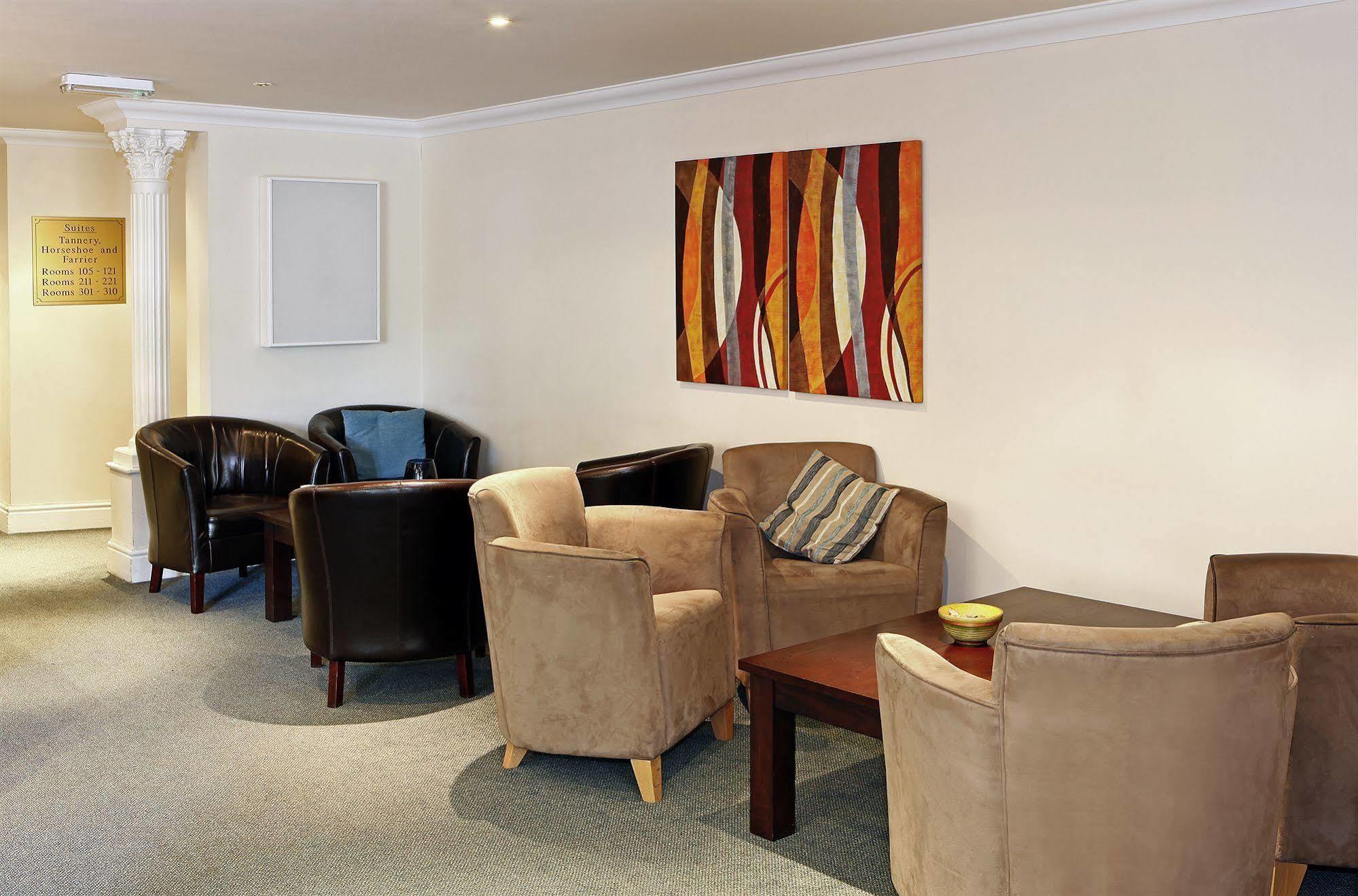 Stafford South Hatherton Hotel Penkridge Exteriör bild