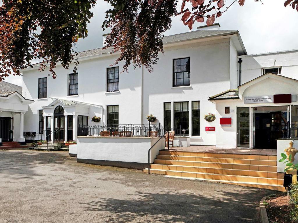 Stafford South Hatherton Hotel Penkridge Exteriör bild